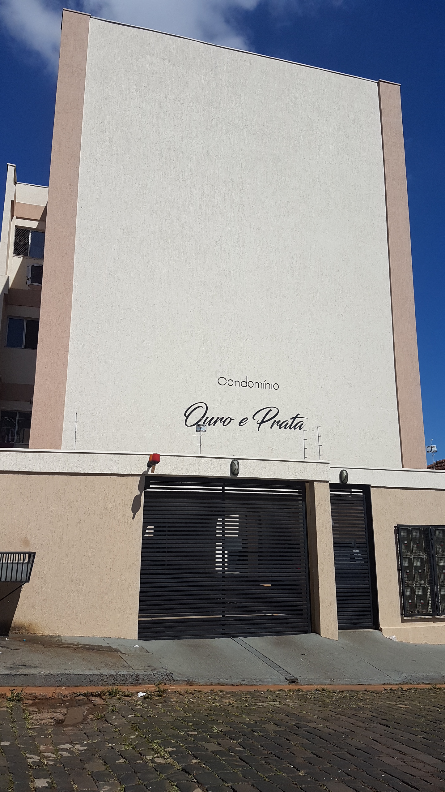 Aluga-se, Apartamento no Abadia em Uberaba