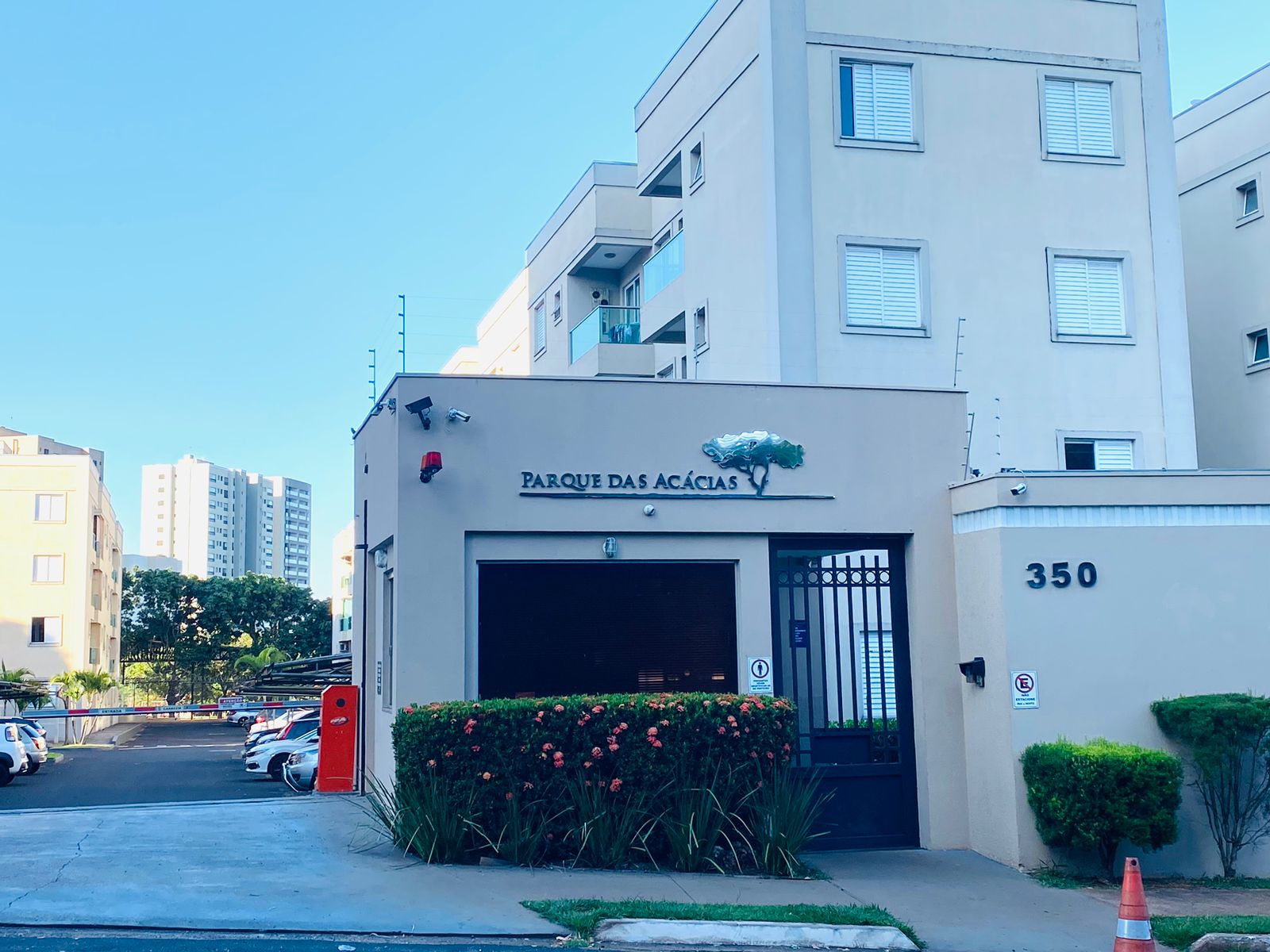 Aluga-se, Apartamento no Estados Unidos em Uberaba
